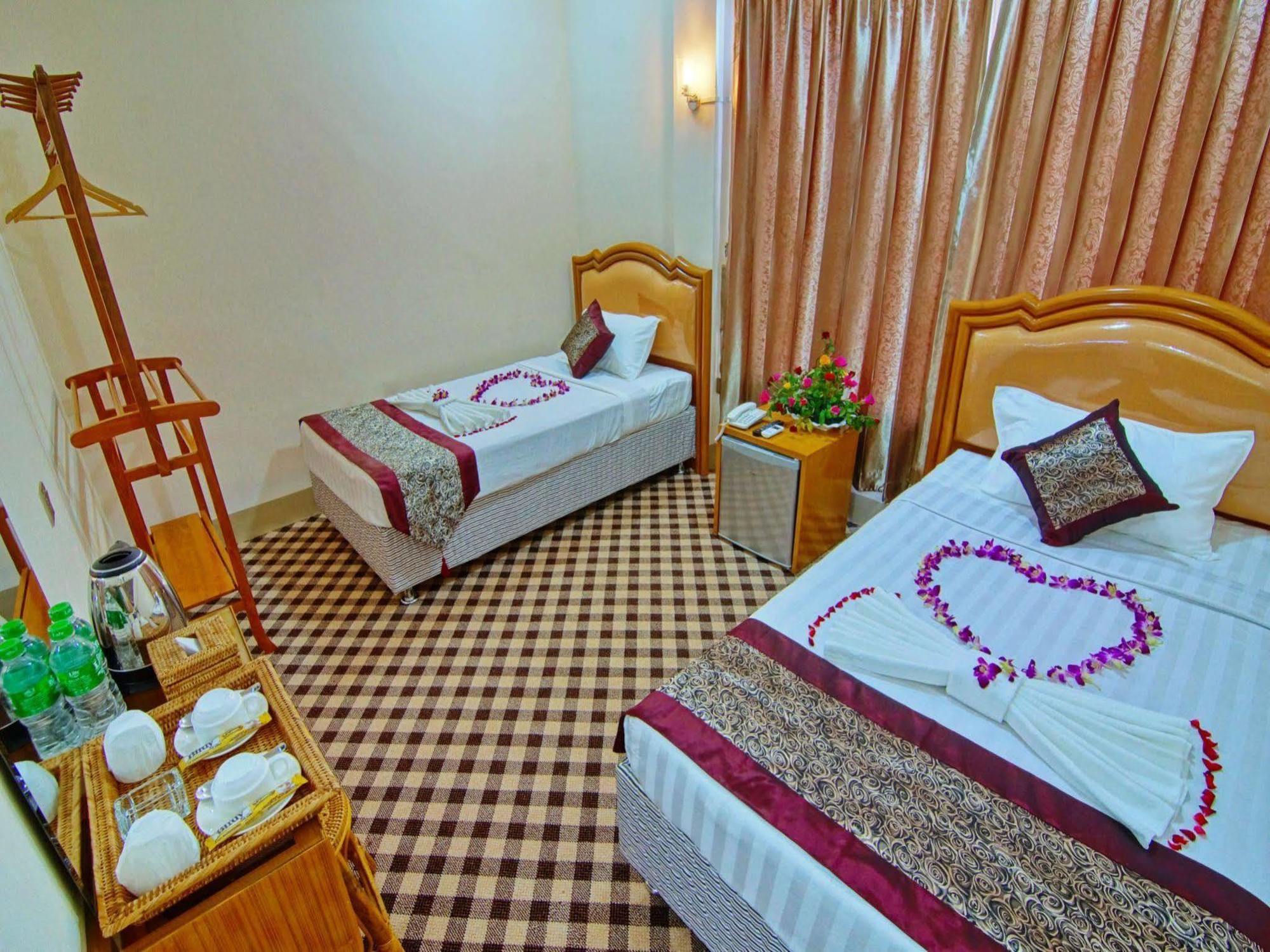 Hotel Victory Point Мандалай Екстер'єр фото
