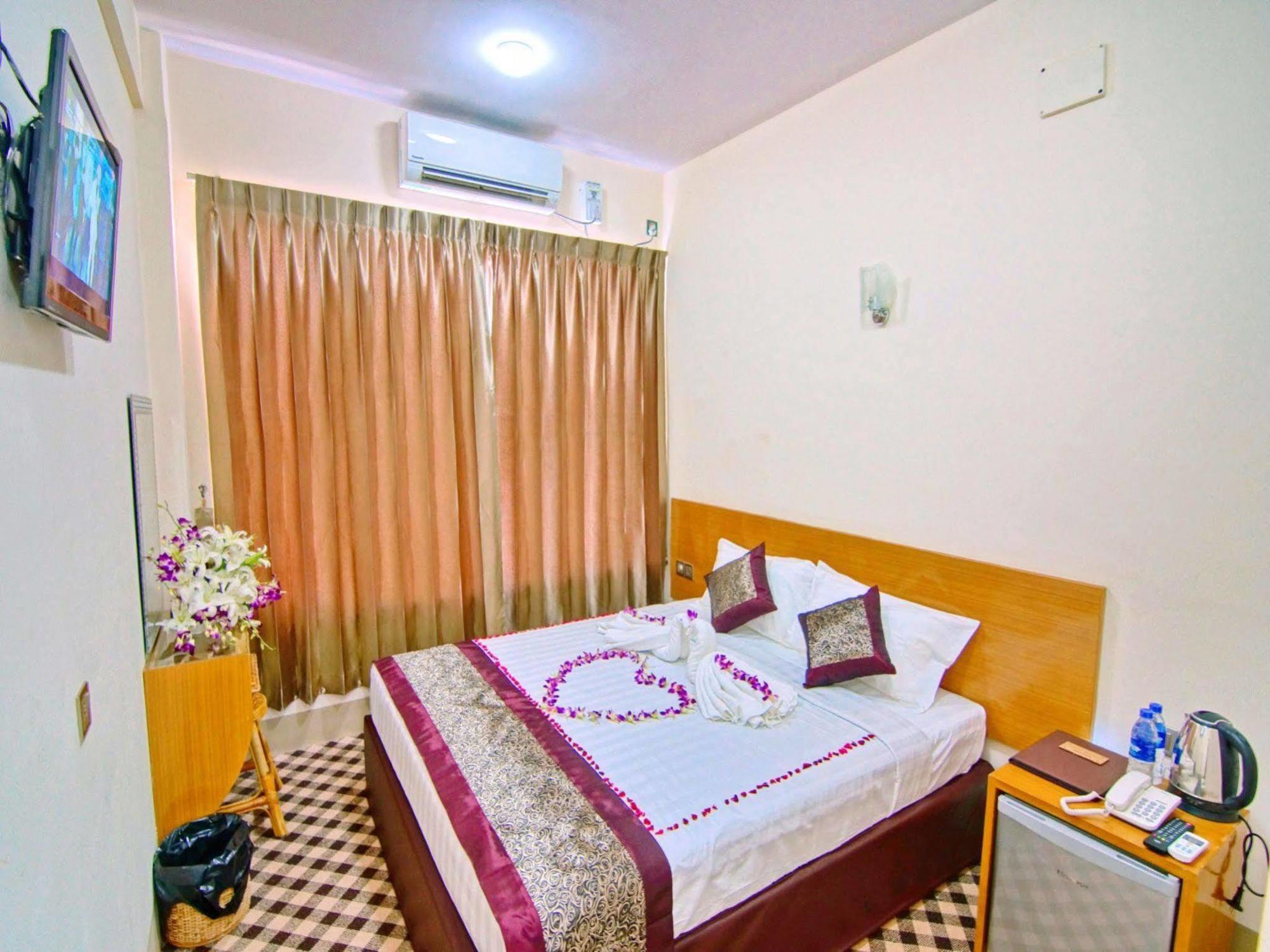 Hotel Victory Point Мандалай Екстер'єр фото